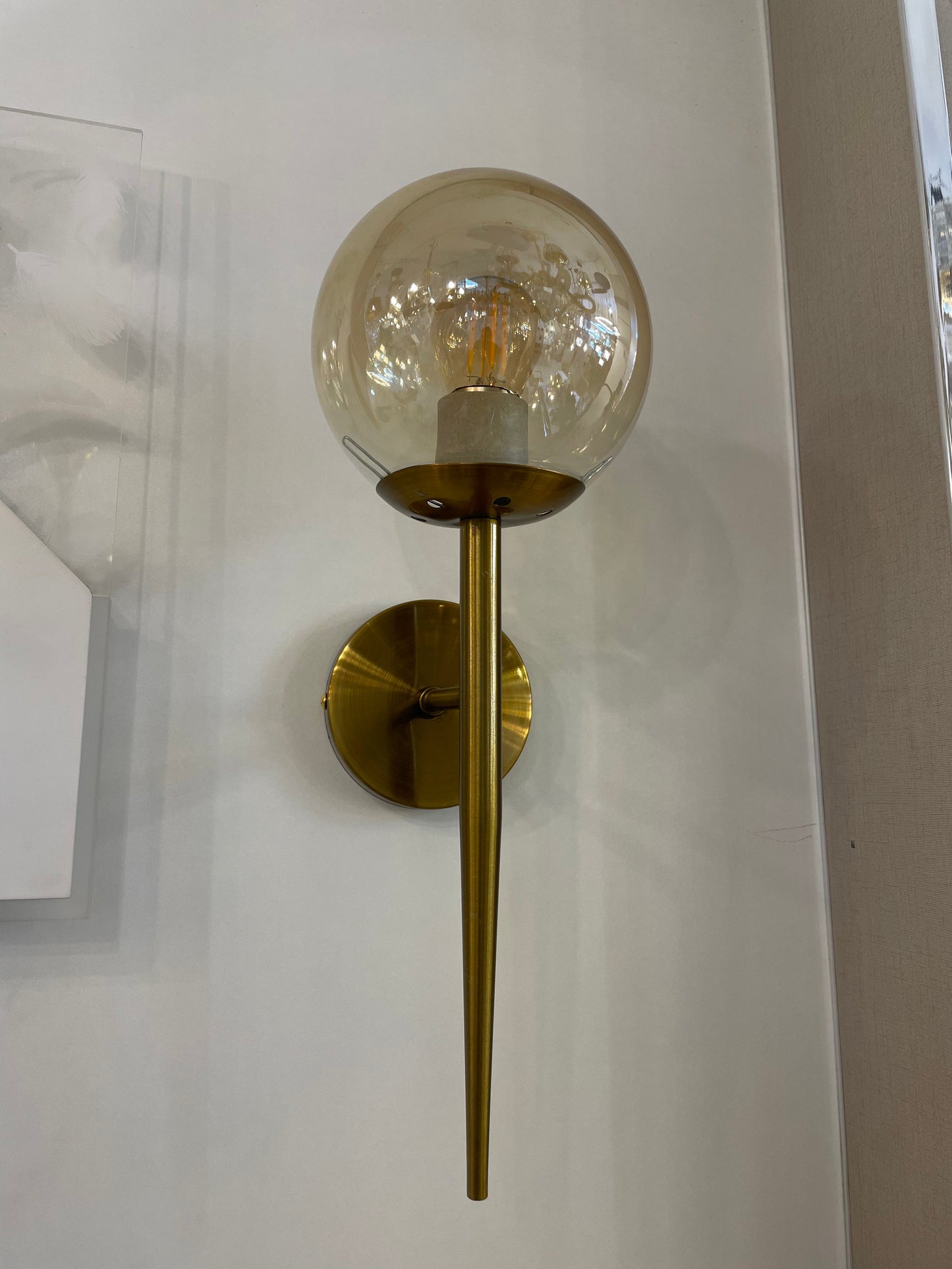 Lightigious™ - Nordic Globe Wall Light, Elegant Metal & Glass Design