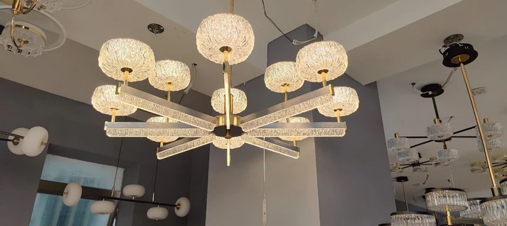 Lightigious™ – NovaBeam LED Chandelier