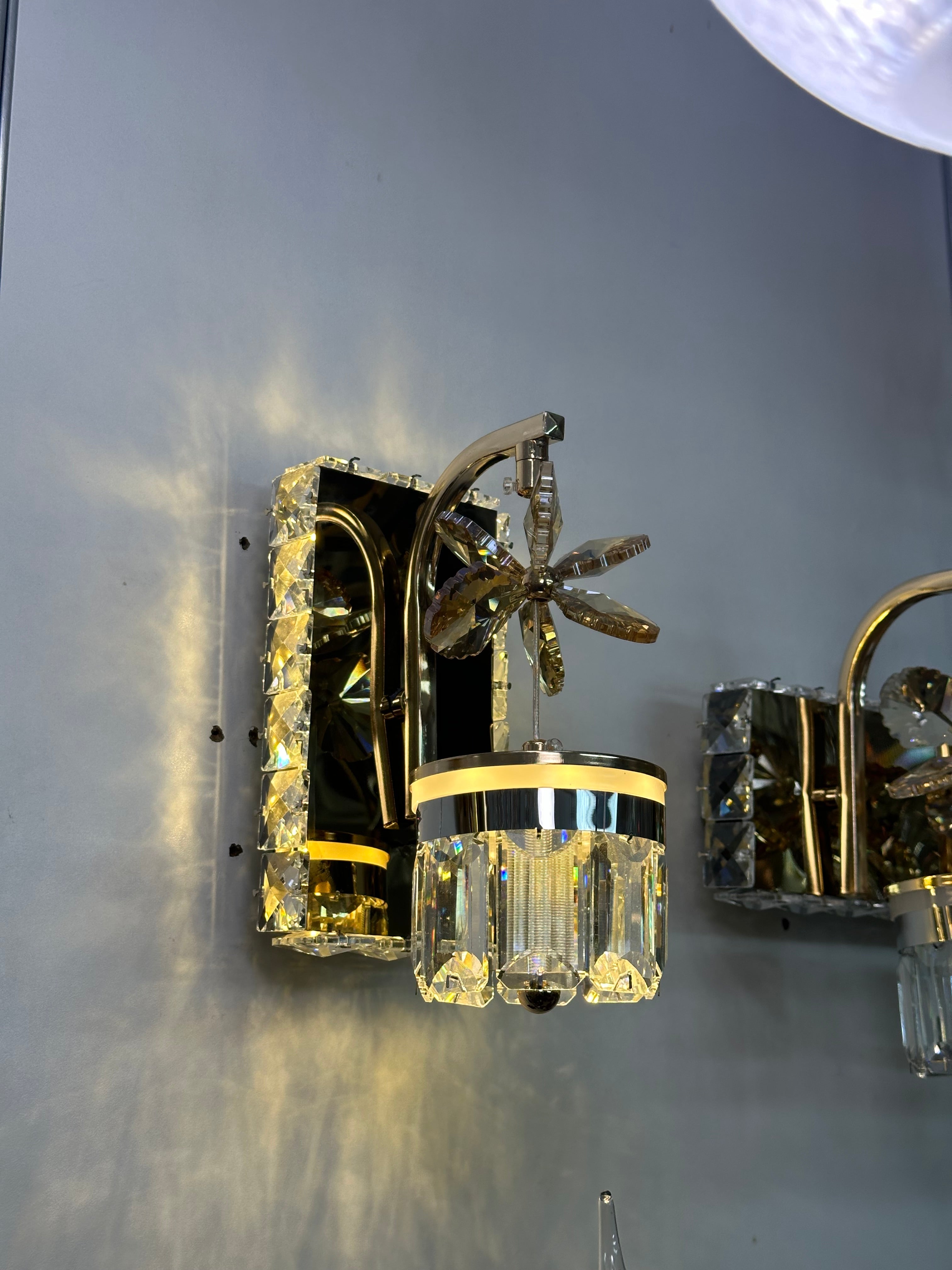 Lightigious™ - Modern Stainless Steel Wall Light with LED, Adjustable 3-Color Options