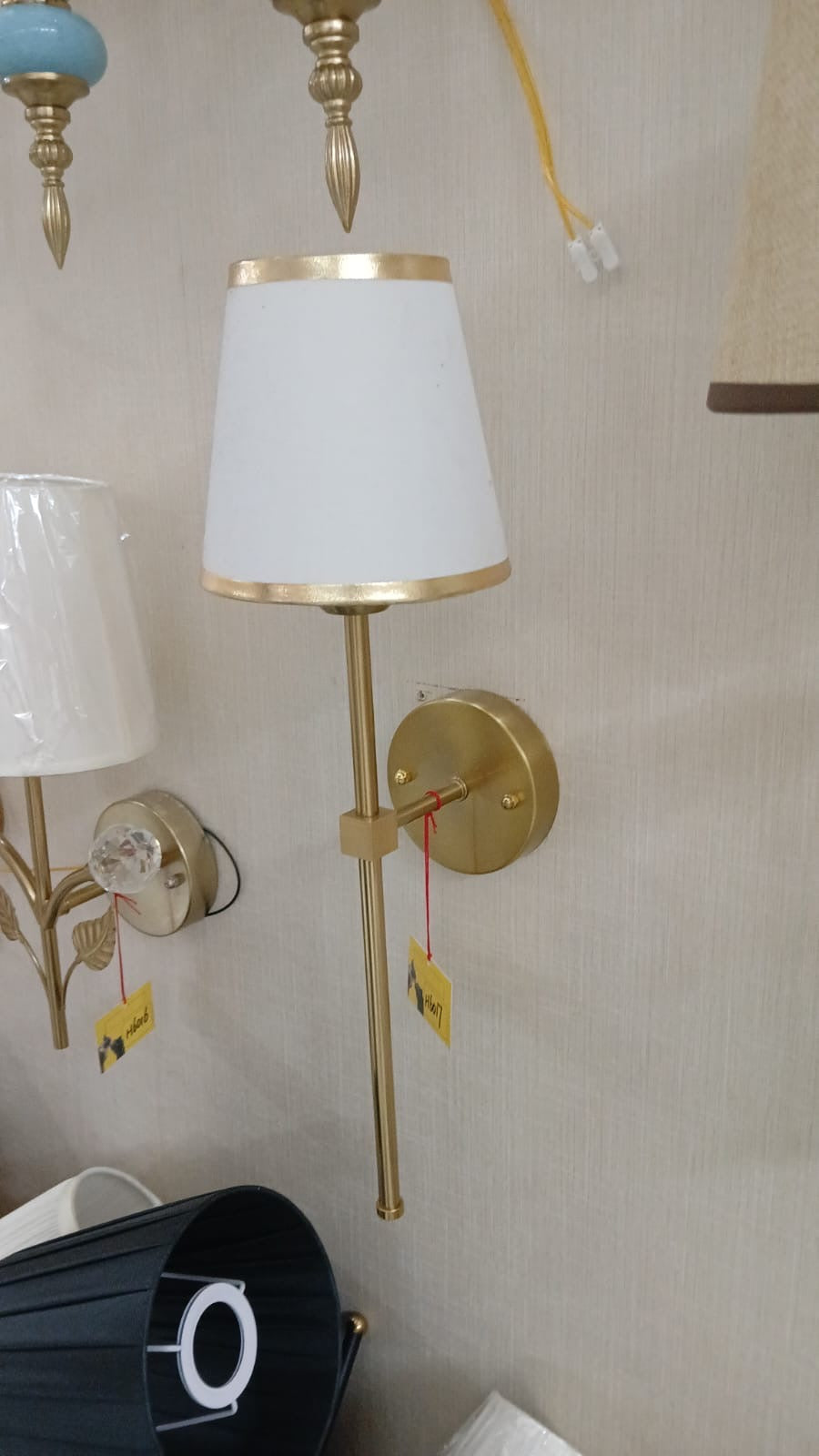Lightigious - Lumia re Royale Wall Sconce