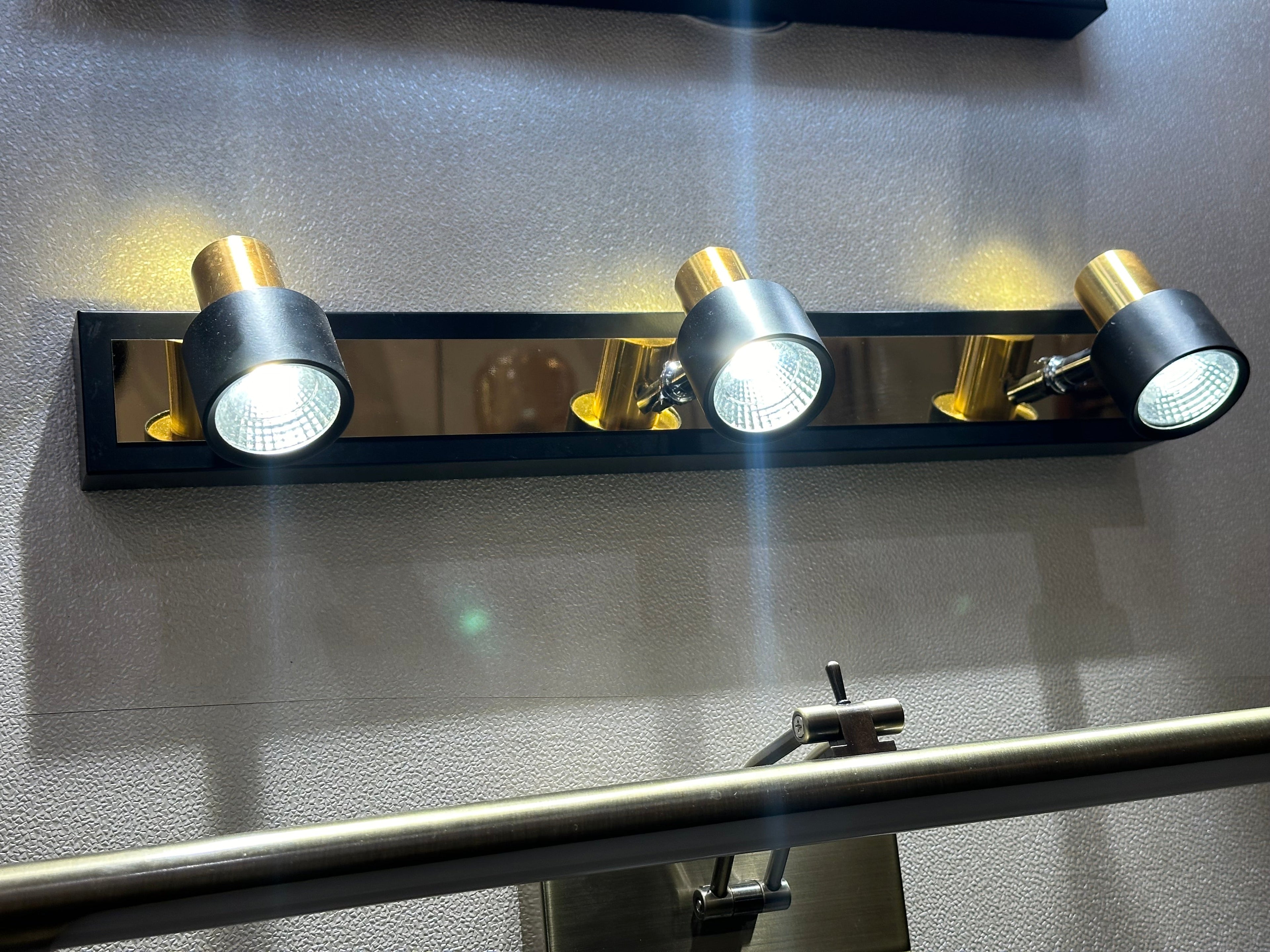 Lightigious COB Black Gold Vanity Light side profile view