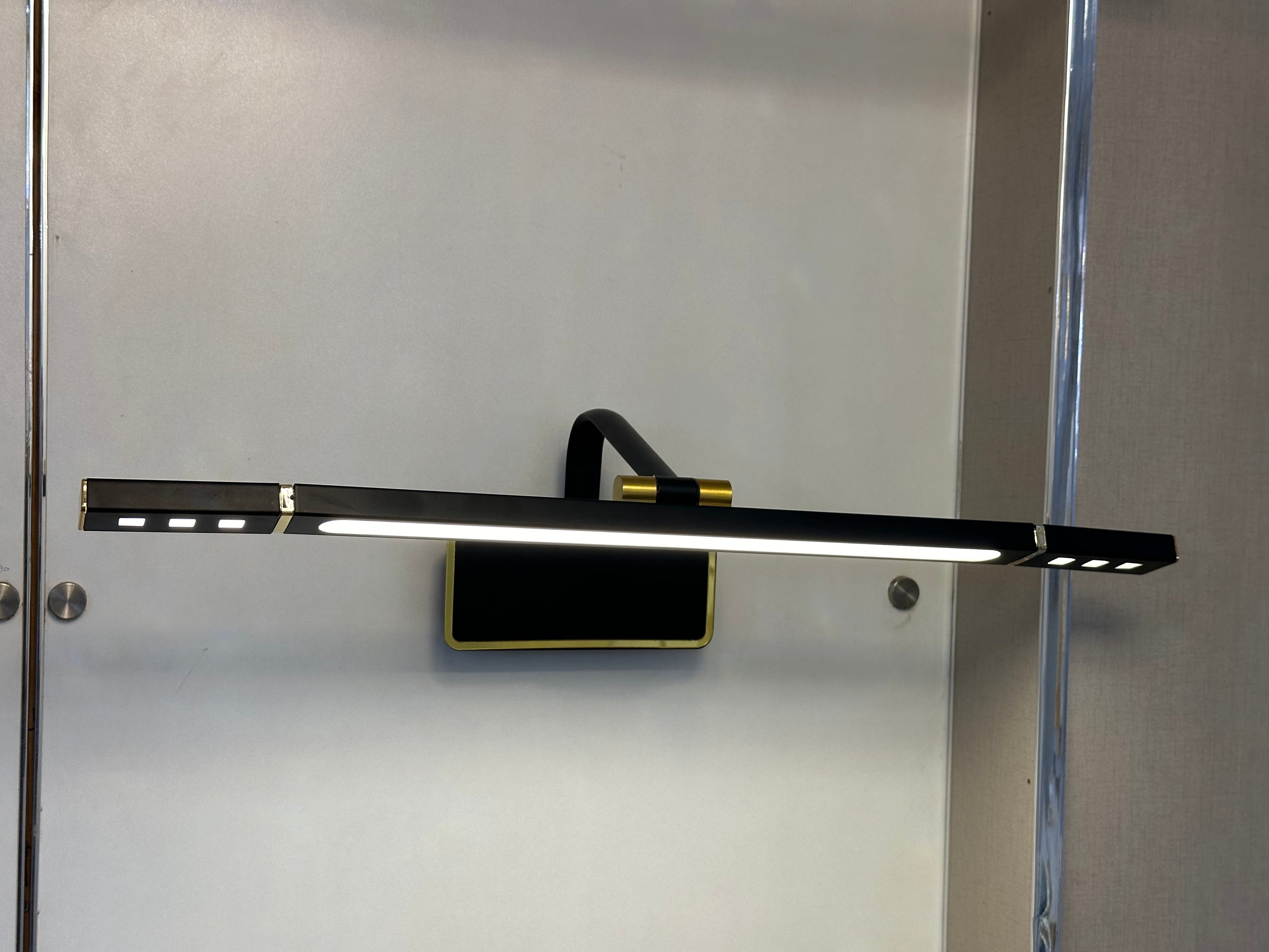 Lightigious™ - 22 inch Modern Black Picture Light
