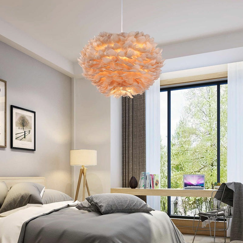 Lightigious™ – Nordic Feather Hanging Light