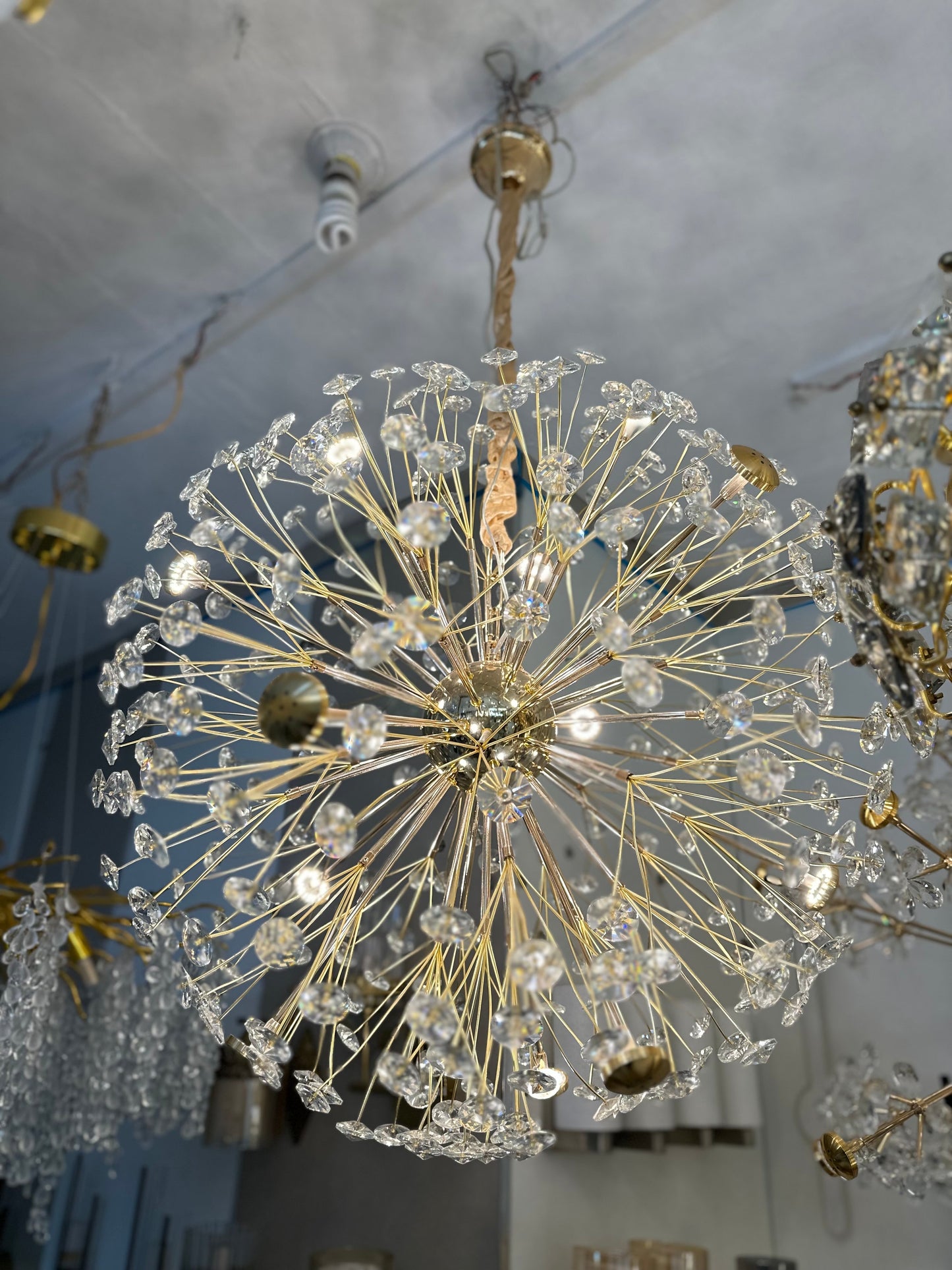Lightigious™ - Modern LED Crystal Chandelier (Golden, Glamorous Design, Warm White)
