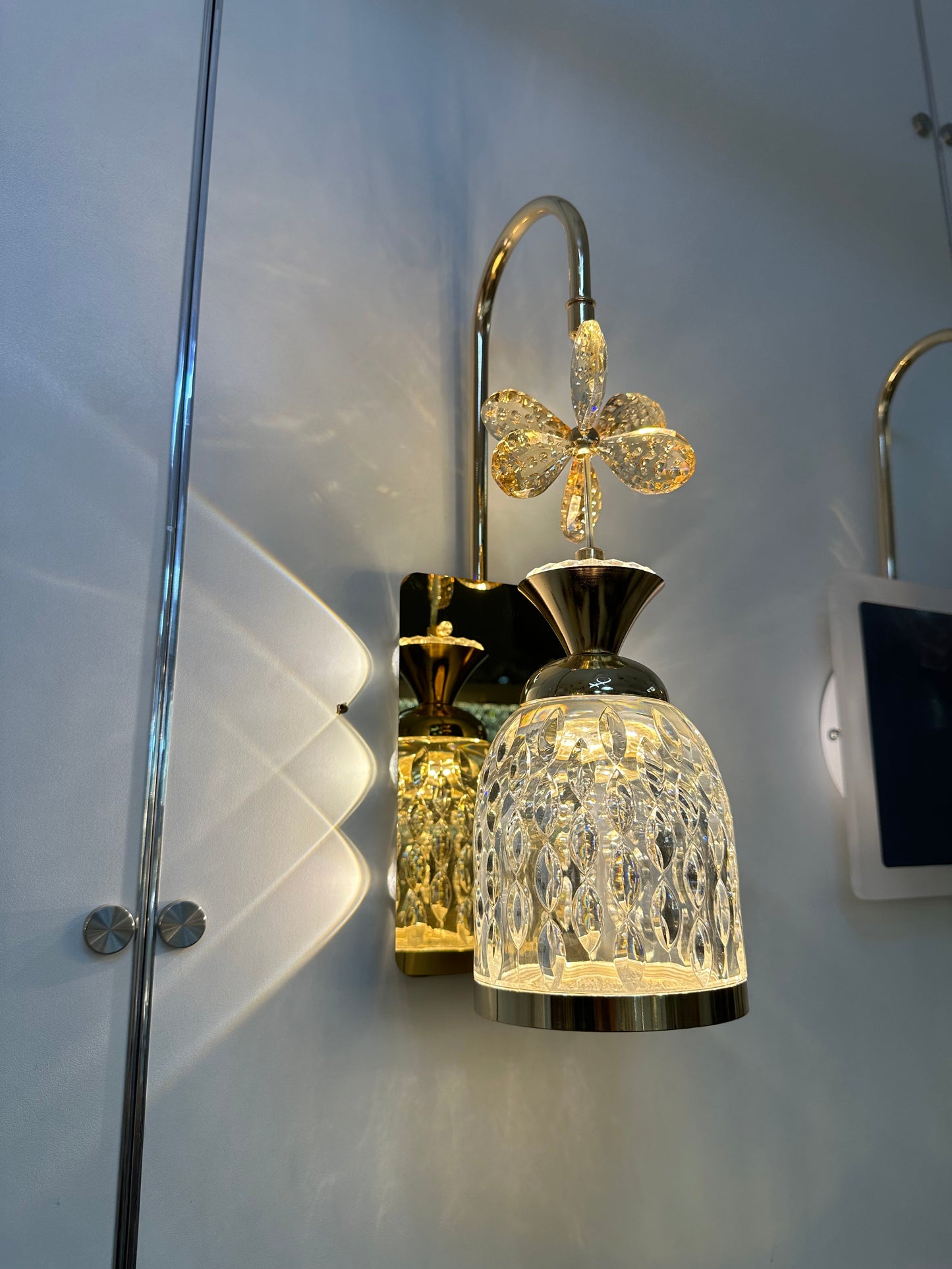 Lightigious™ - Crystal SMD Wall Light, Gold & Clear Acrylic, LED Lighting