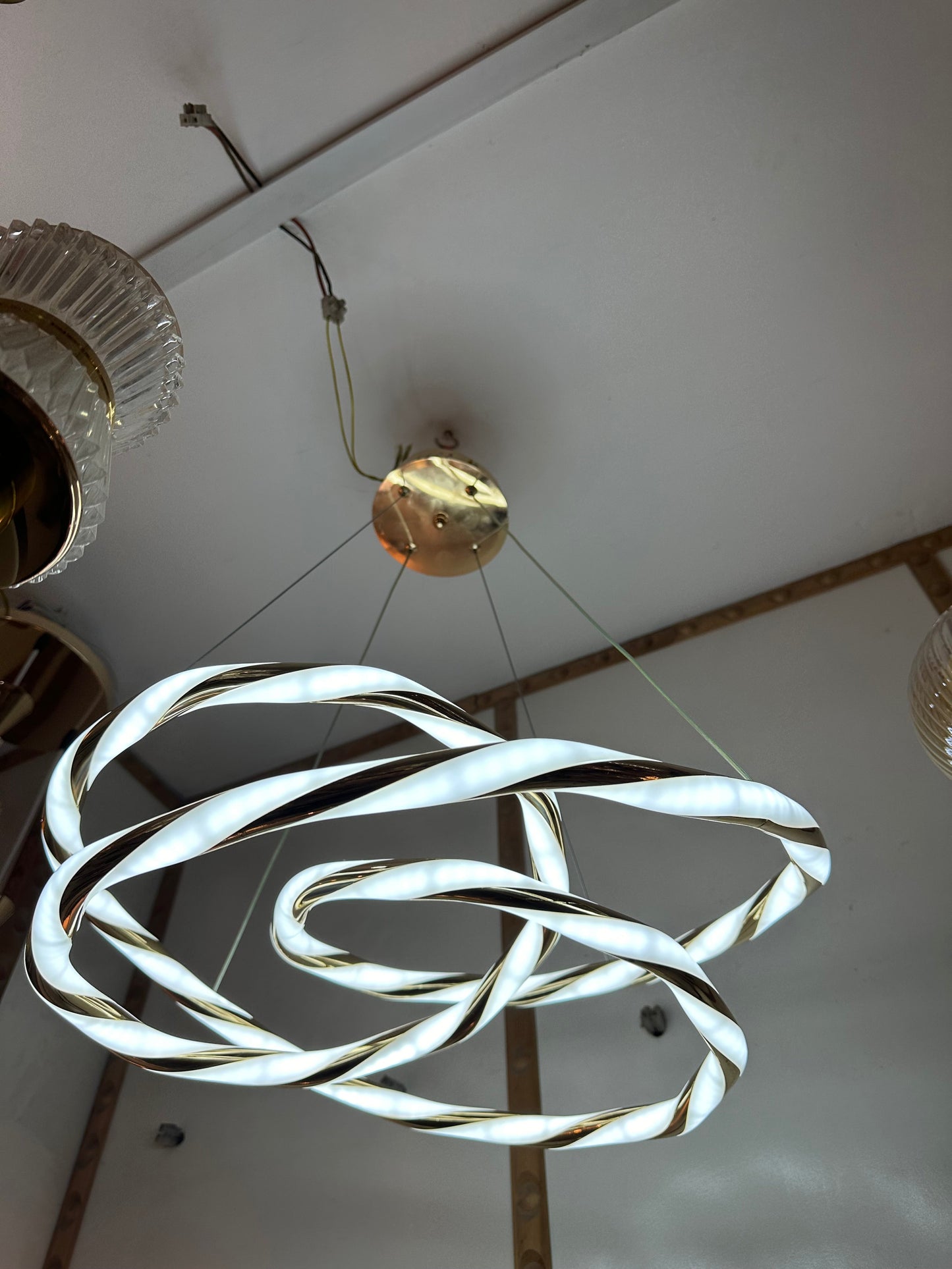 Lightigious™ - Modern Ring LED Hanging Light