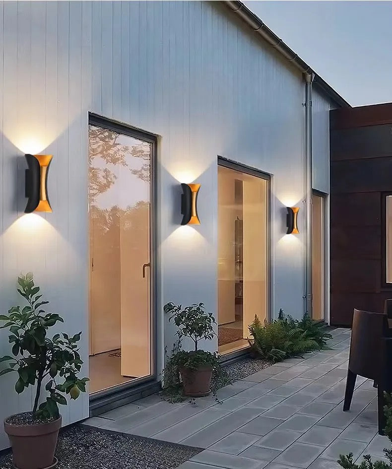 Lightigious™ - LED Black Golden Outdoor Wall Light (10W, IP65 Waterproof)