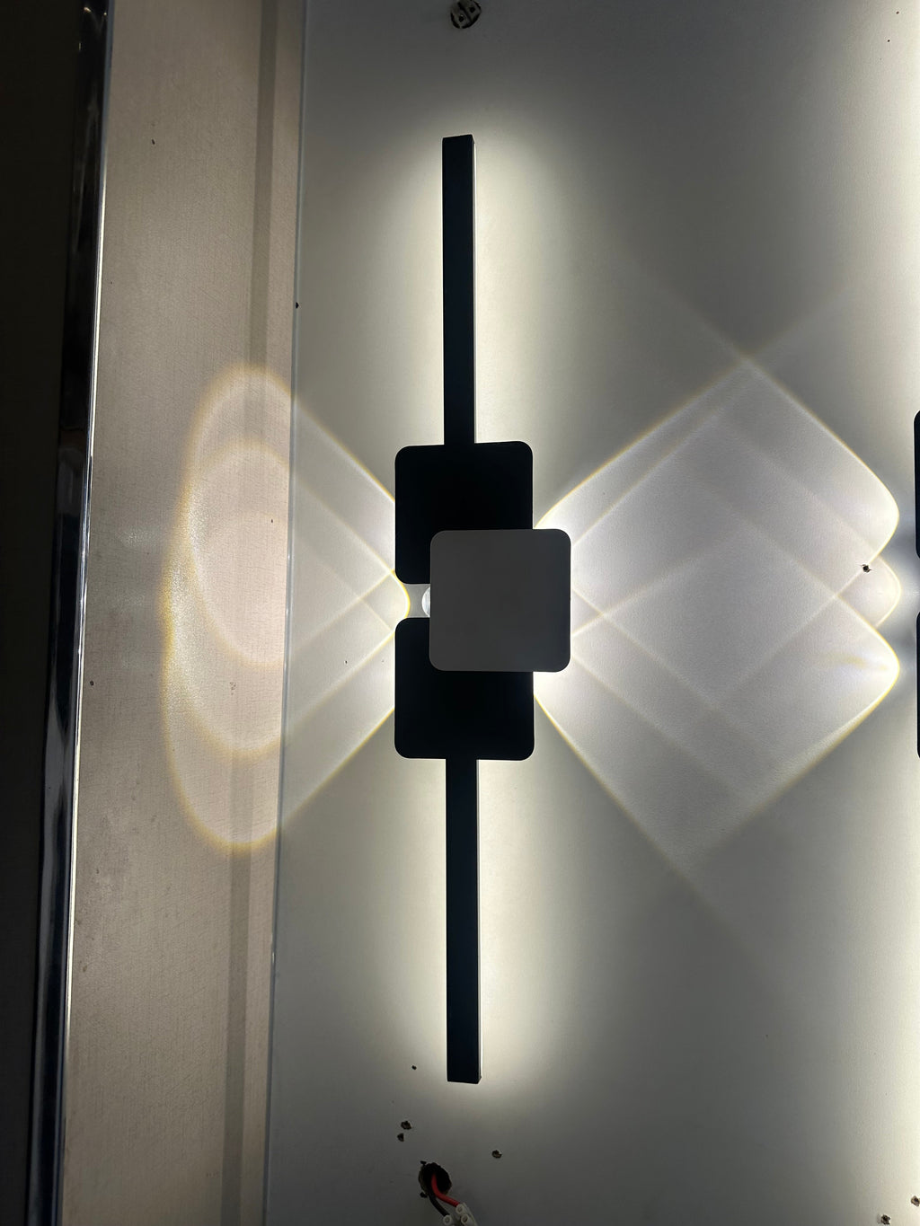 Nadeem Lights – SleekLine LED Wall Light