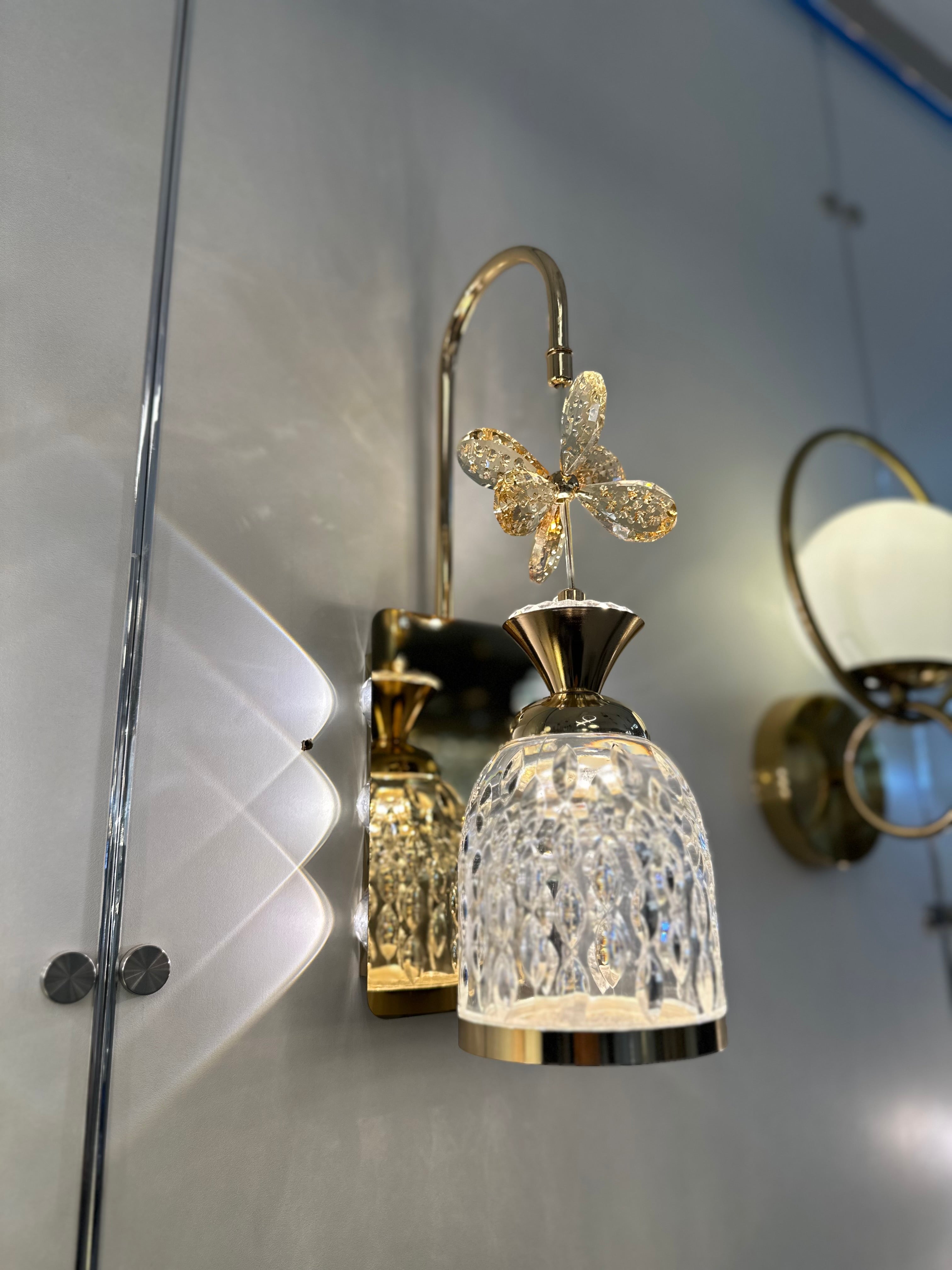 Lightigious™ - Crystal SMD Wall Light, Gold & Clear Acrylic, LED Lighting