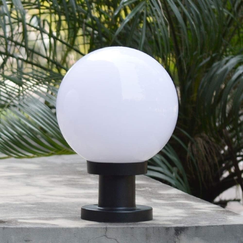 Lightigious™ - Plastic Globe Gate Light With Metal Base