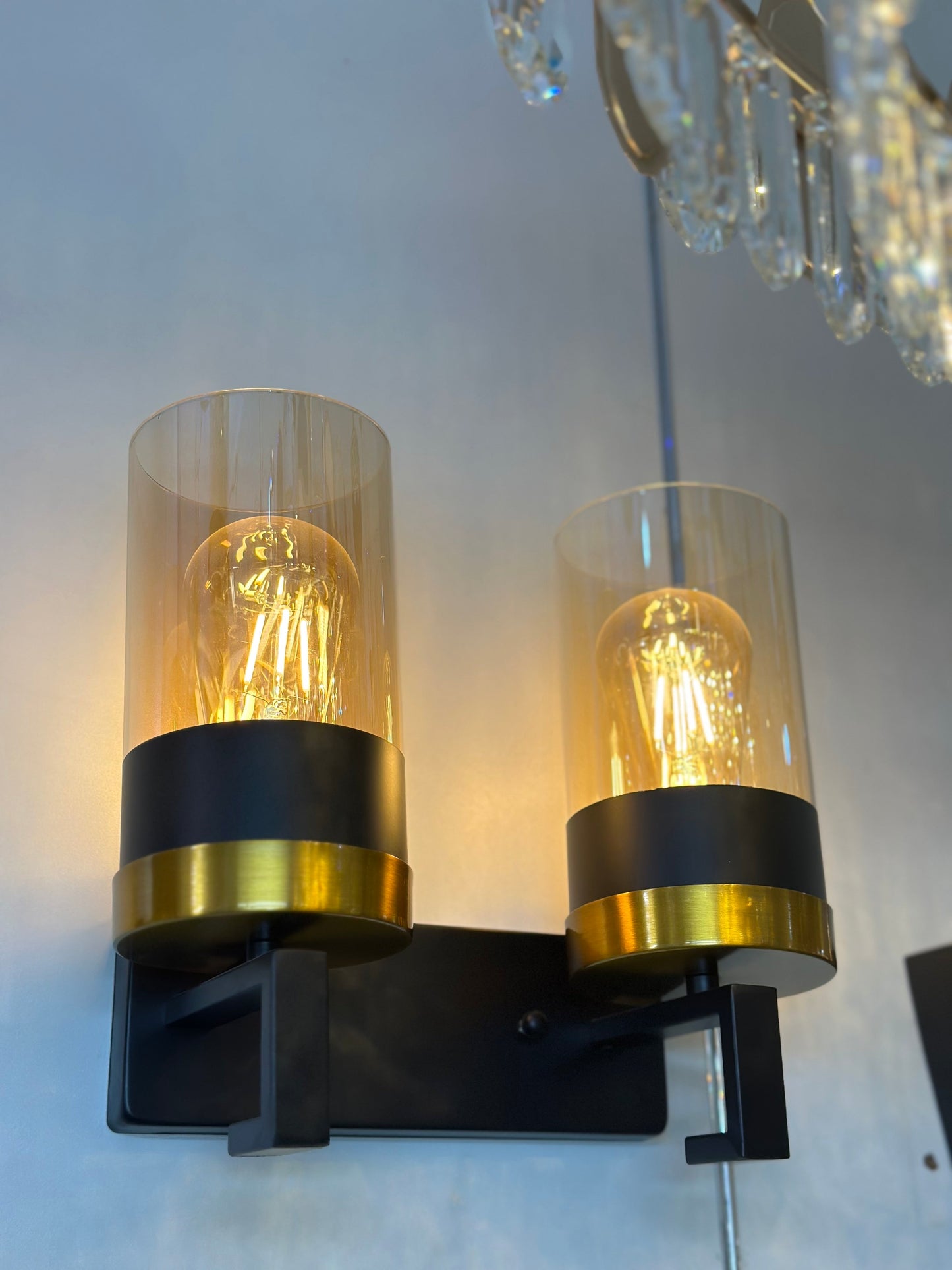 Lightigious™ - Modern Wall Light with Amber Glass, E27 LED, Black & Gold Antique