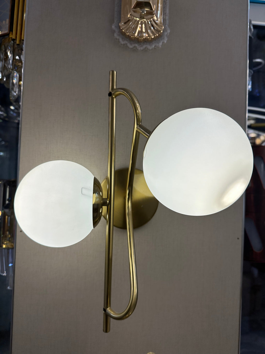 Lightigious™ - Modern Double Globe Wall Light, Golden Antique, E27 Holder
