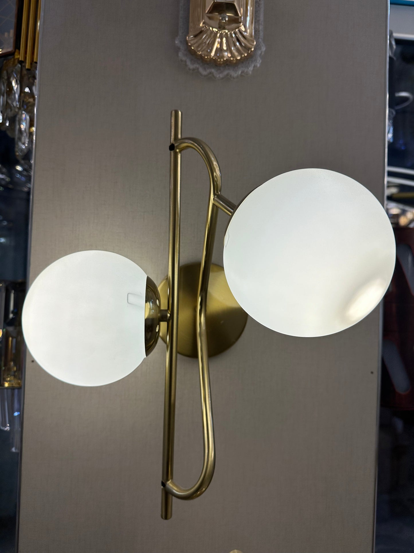 Lightigious™ - Modern Double Globe Wall Light, Golden Antique, E27 Holder