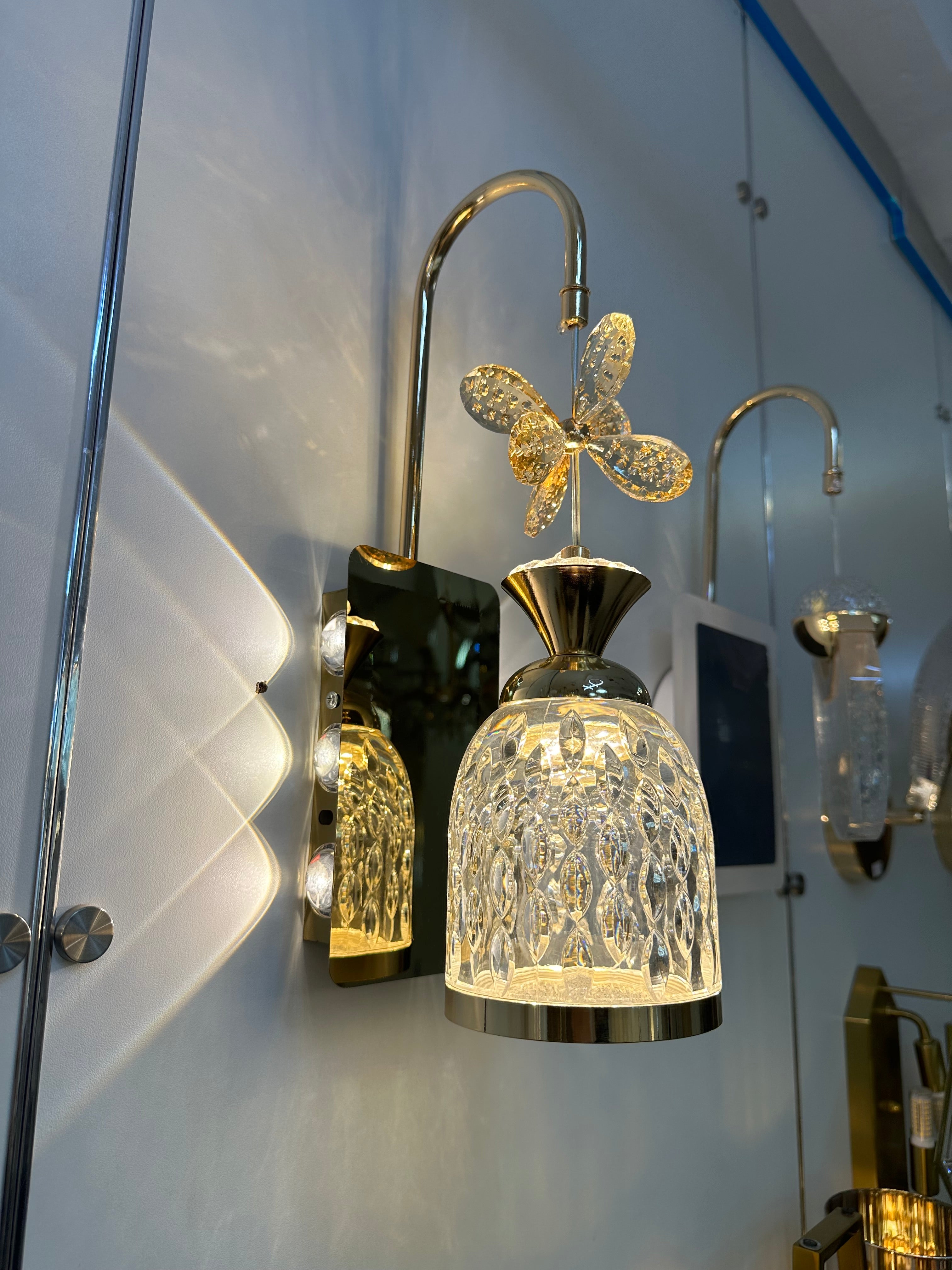 Lightigious™ - Crystal SMD Wall Light, Gold & Clear Acrylic, LED Lighting