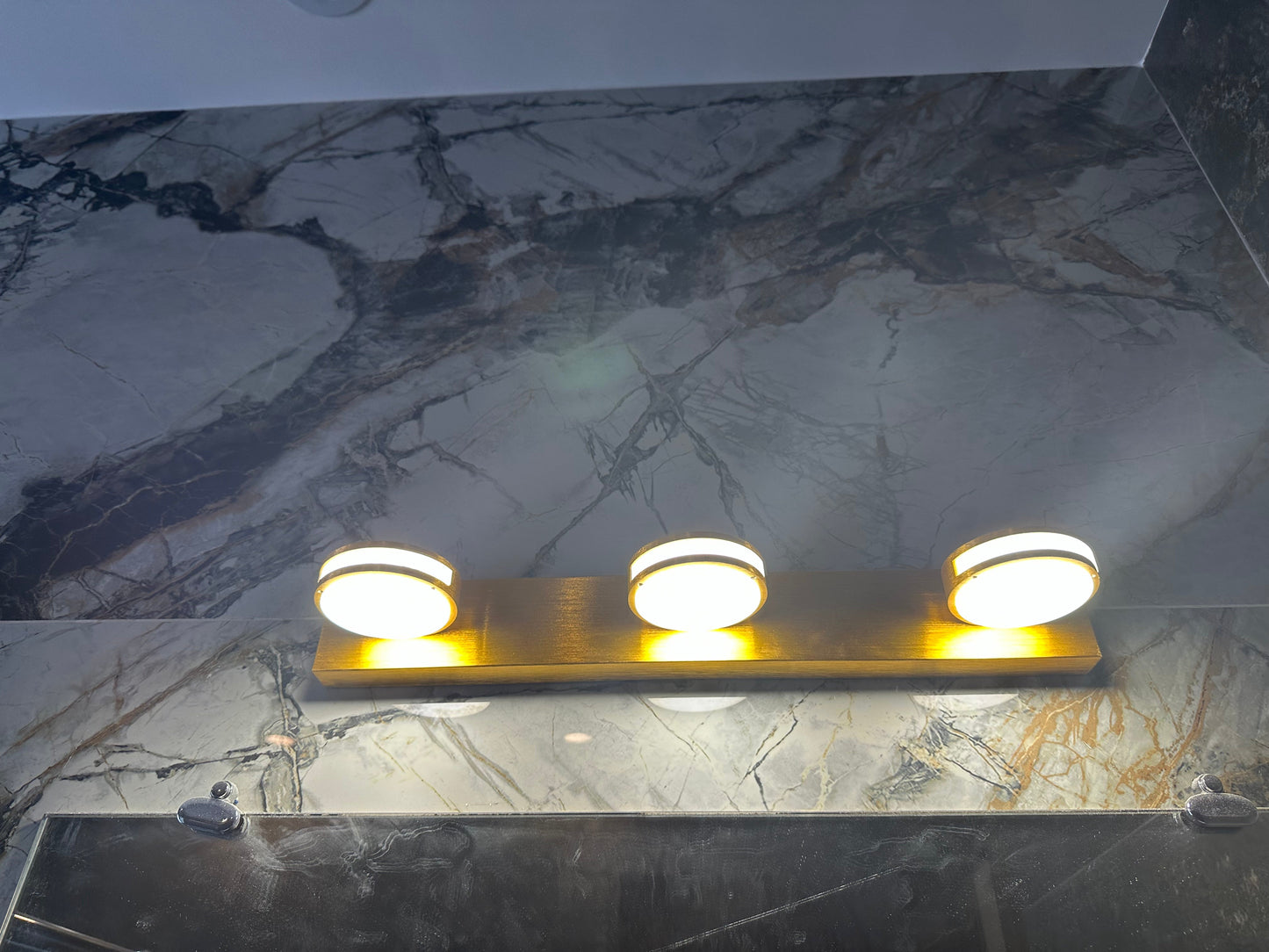Lightigious™ - Golden Vanity Light (SMD LED, Modern Design)