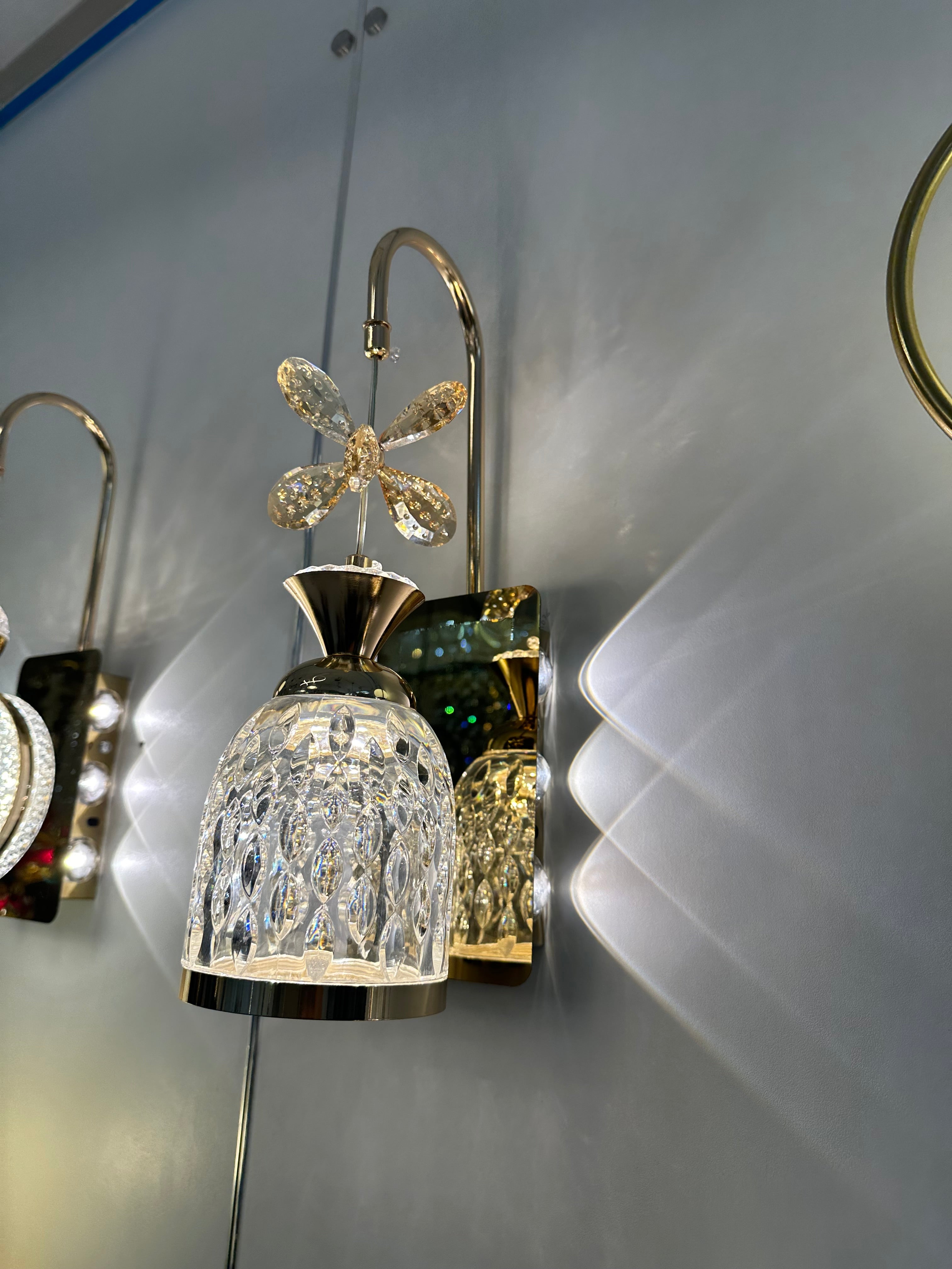 Lightigious™ - Crystal SMD Wall Light, Gold & Clear Acrylic, LED Lighting
