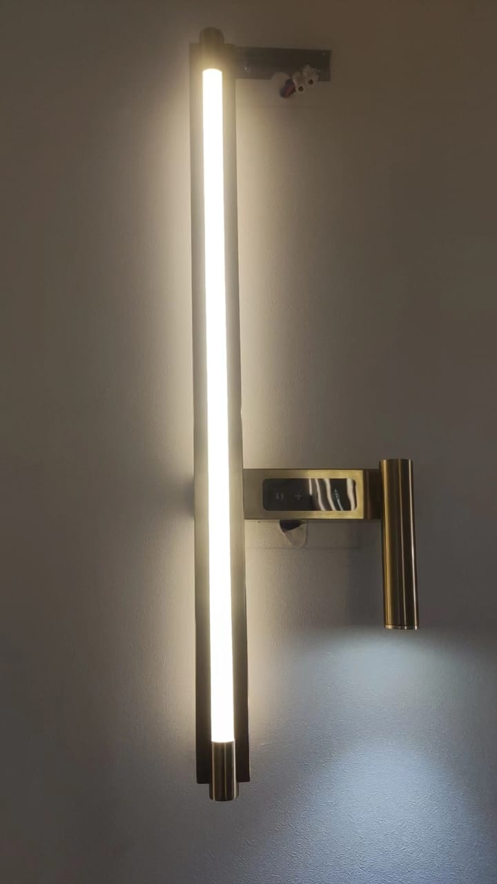 Lightigious™ - Linear Dimmable Wall Light