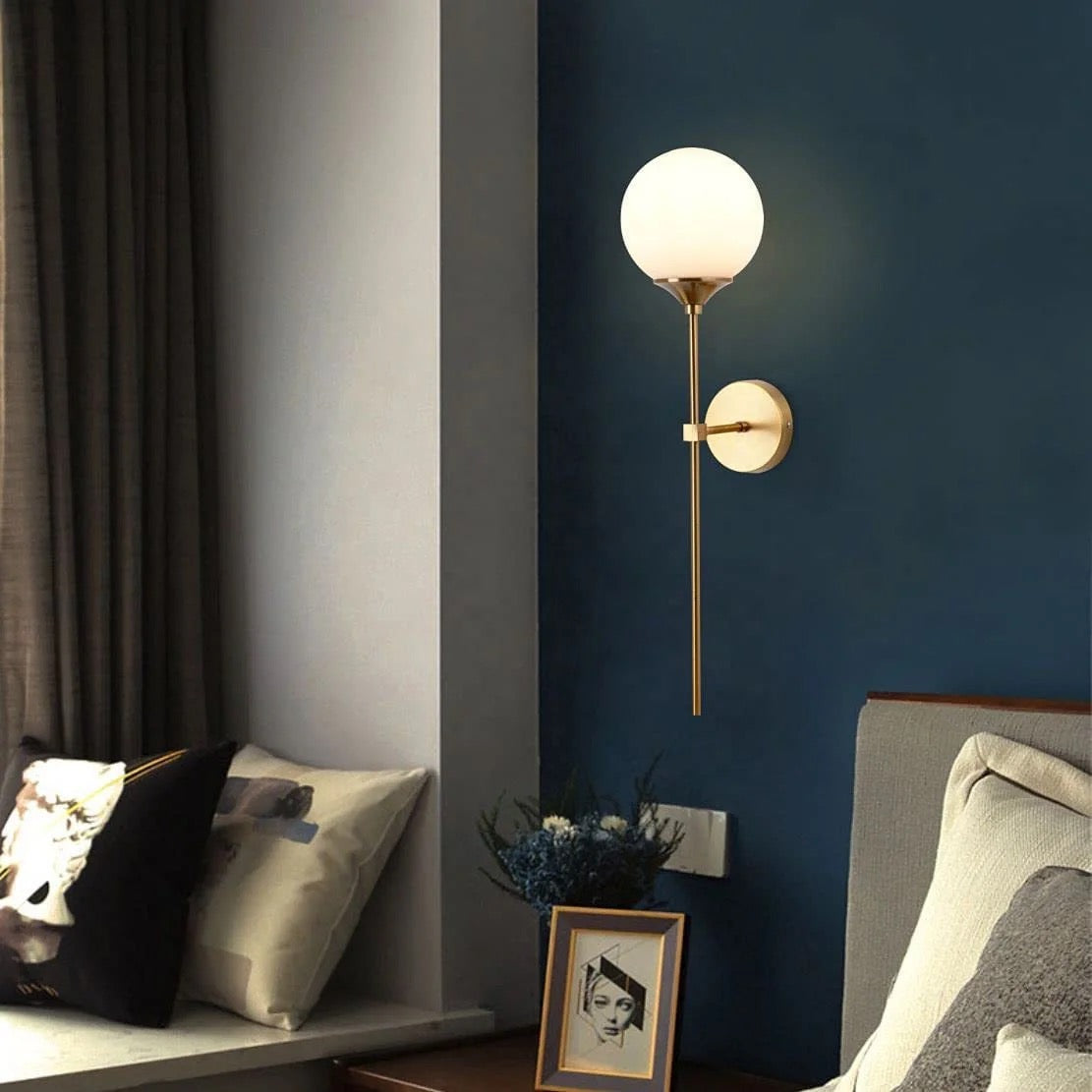 Lightigious™ - Modern Globe Wall Light, Milky & Amber Glass, E27 Holder