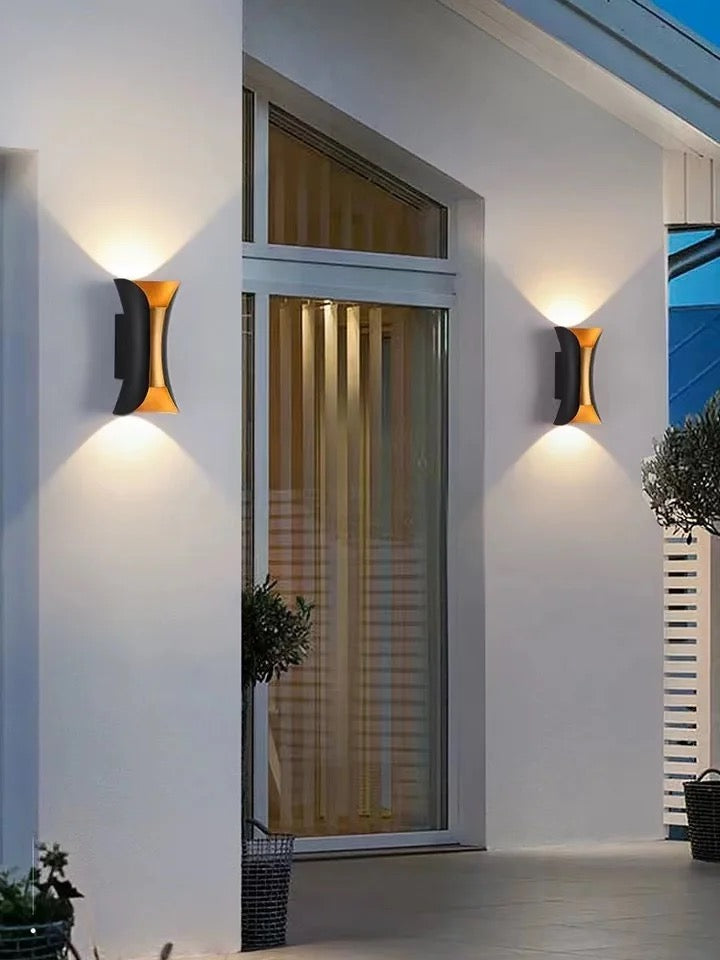 Lightigious™ - LED Black Golden Outdoor Wall Light (10W, IP65 Waterproof)
