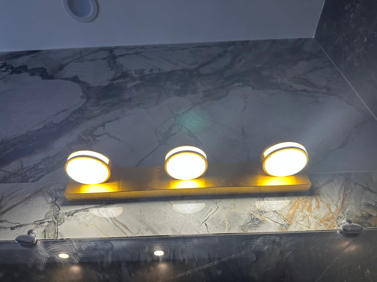 Lightigious™ - Golden Vanity Light (SMD LED, Modern Design)