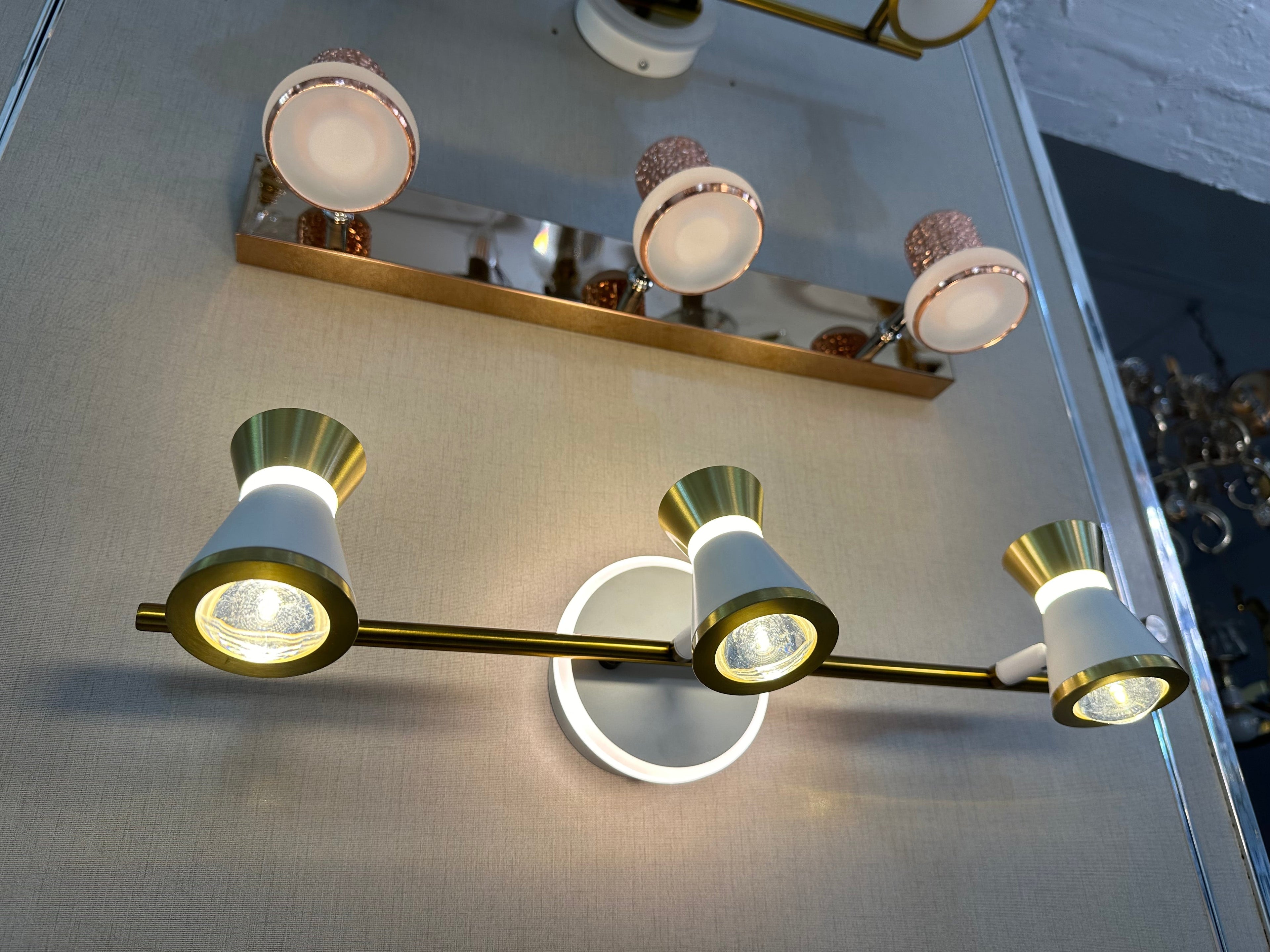 Lightigious™ - Imported 3D Crystal Ball Lamp (LED, USB Powered)