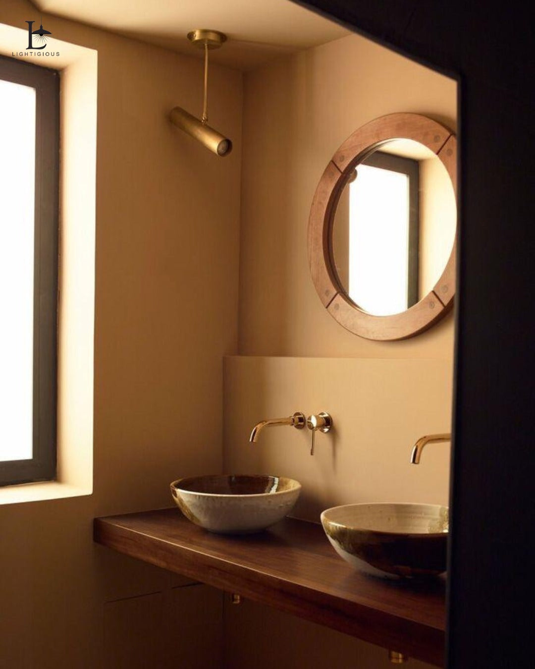 Lightigious™ – Golden Movable Cylinder Pendant Light